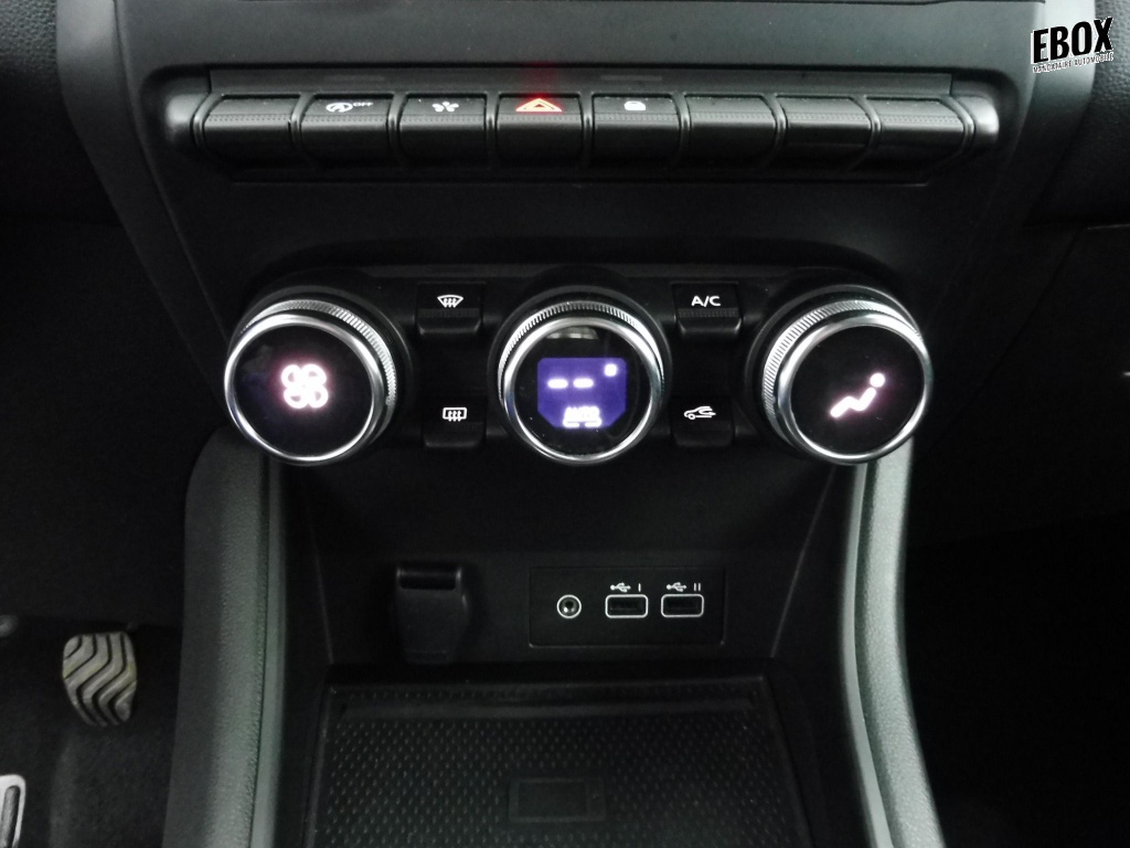 71530_p51 - RENAULT - CAPTUR - 2024 - photo 7