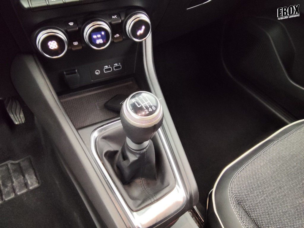 71549_p51 - RENAULT - CAPTUR - 2024 - photo 14