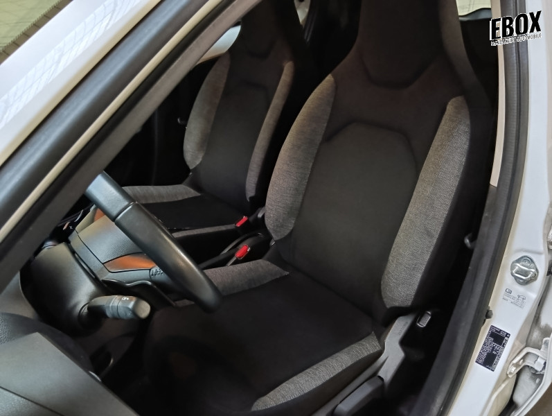 72727_p51 - TOYOTA - AYGO X - photo 3