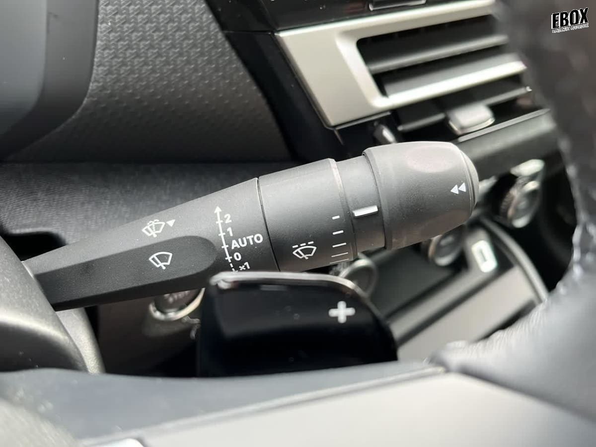 333487_p2 - CITROEN - C4 - 2025 - photo 9