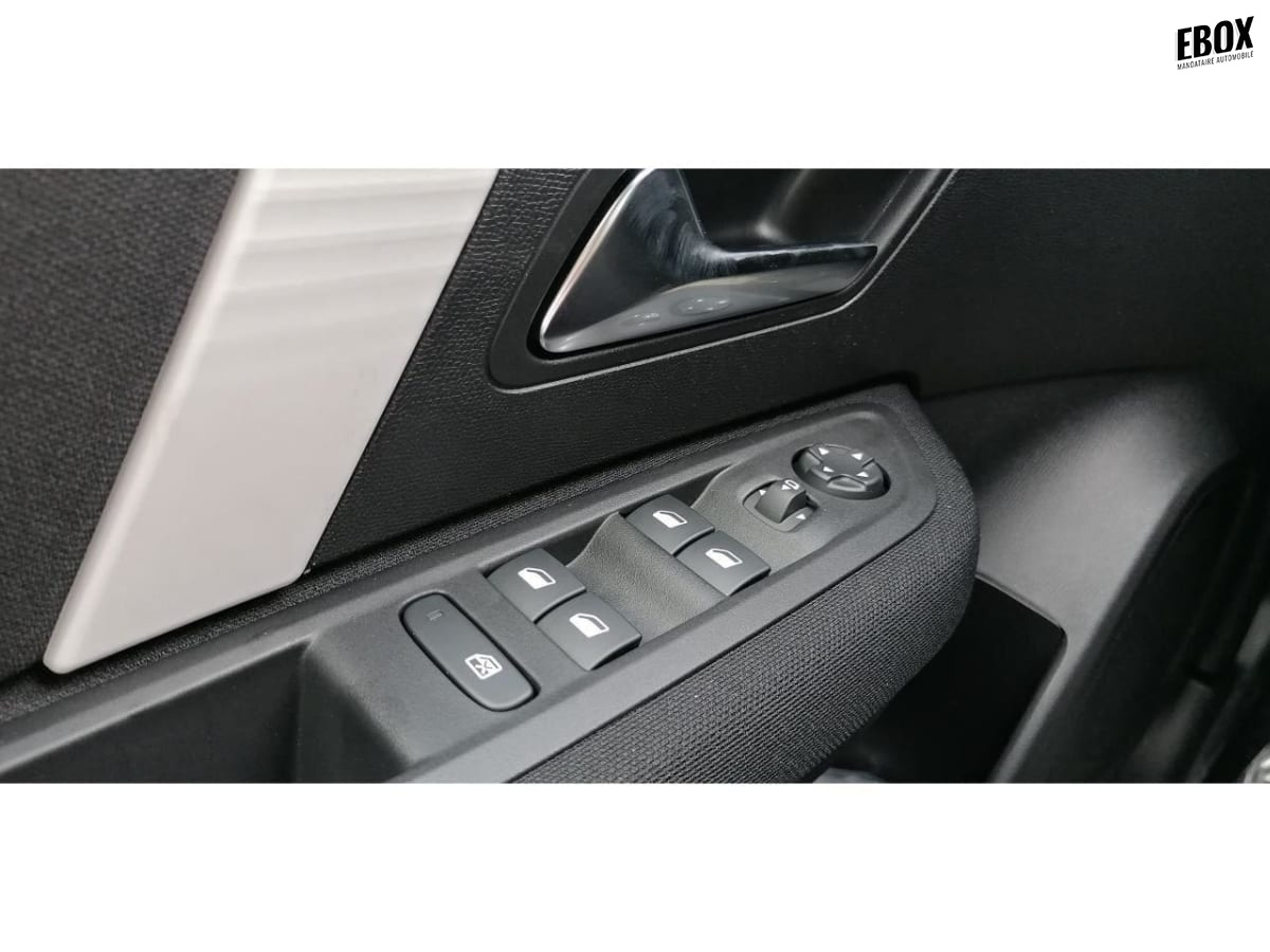 353154_p2 - CITROEN - C4 - 2025 - photo 9