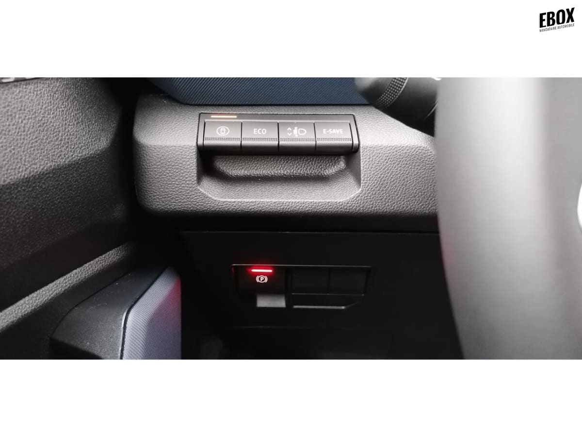 366991_p2 - DACIA - DUSTER - 2025 - photo 10