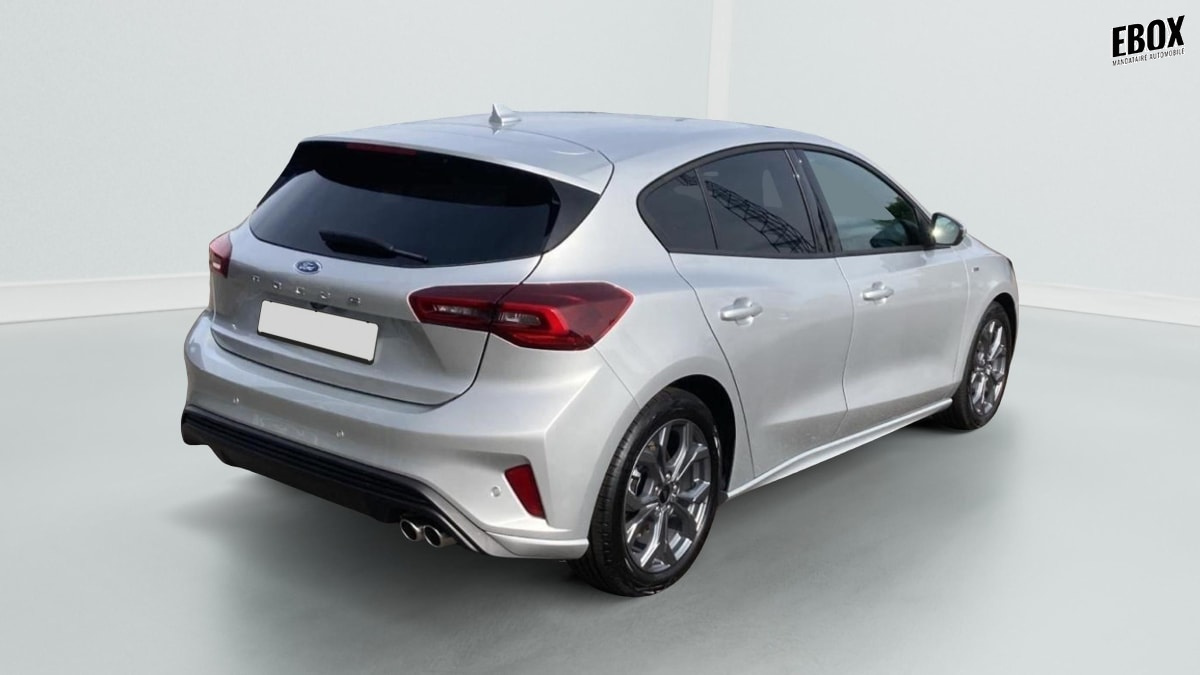 345581_p2 - FORD - FOCUS - 2025 - photo 4