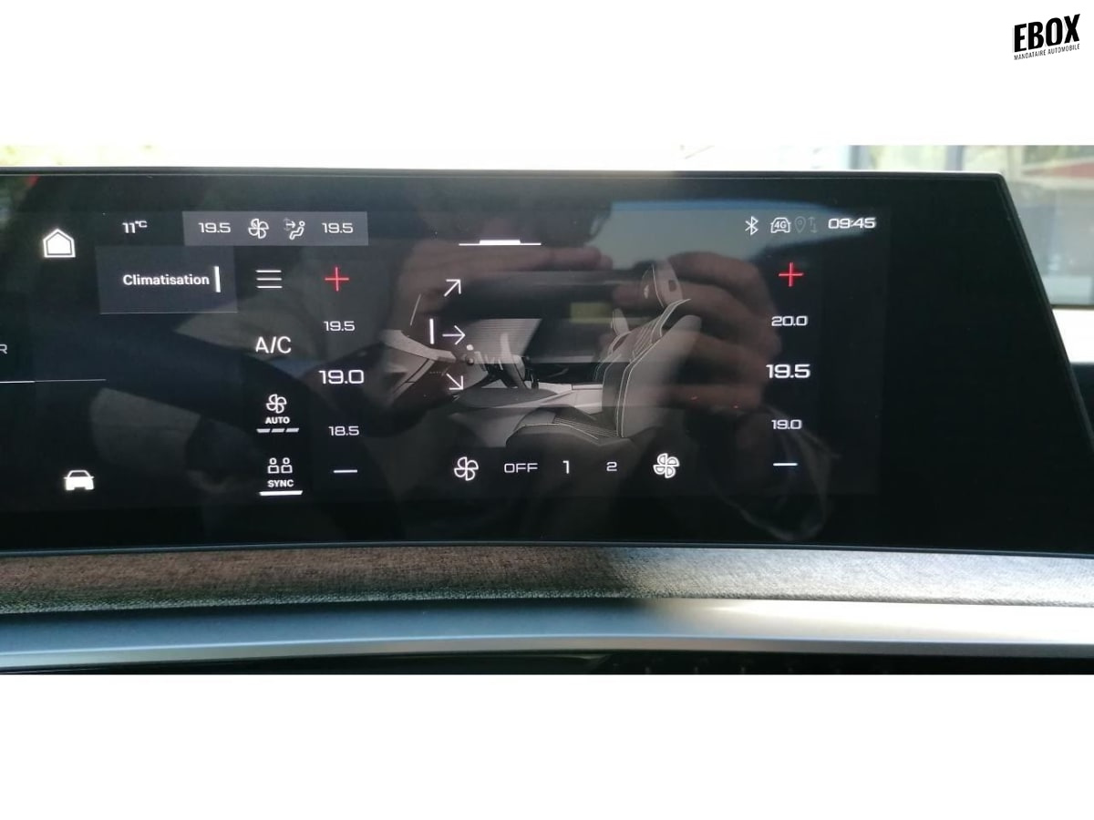 357166_p2 - PEUGEOT - 3008 - 2025 - photo 10