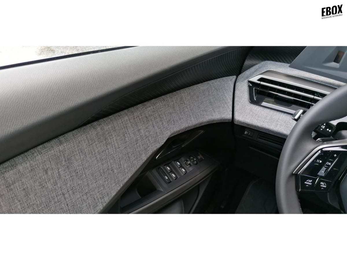 351950_p2 - PEUGEOT - 3008 - 2025 - photo 8