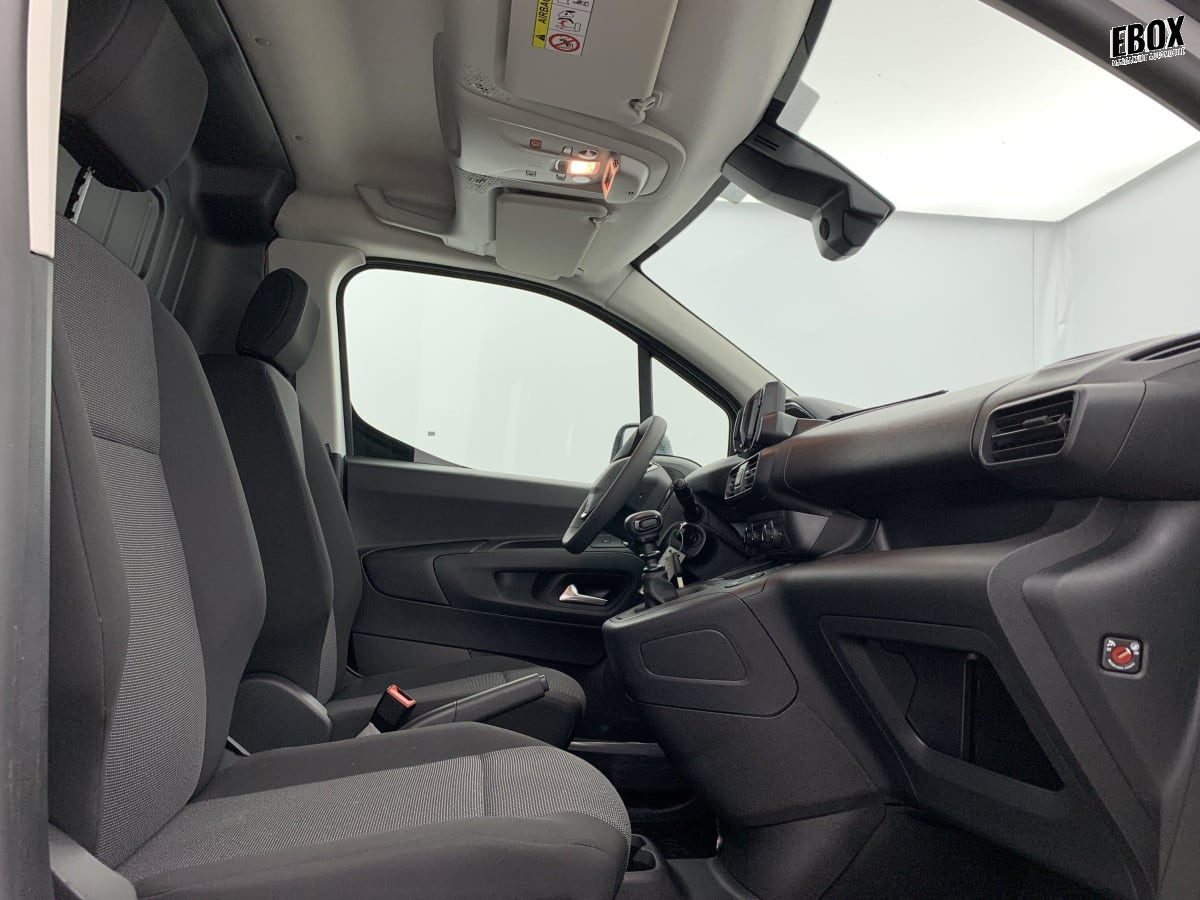 339027_p2 - PEUGEOT - PARTNER - 2025 - photo 9