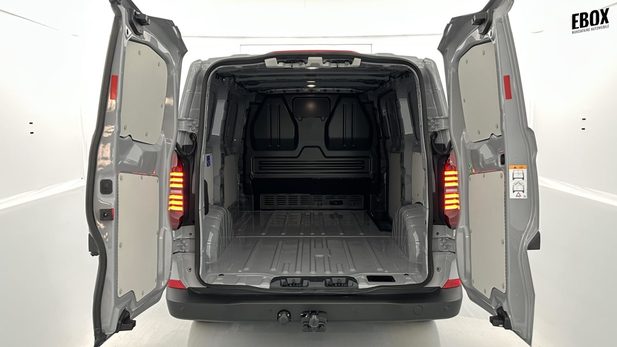 366450_p2 - VOLKSWAGEN - TRANSPORTER - 2025 - photo 9