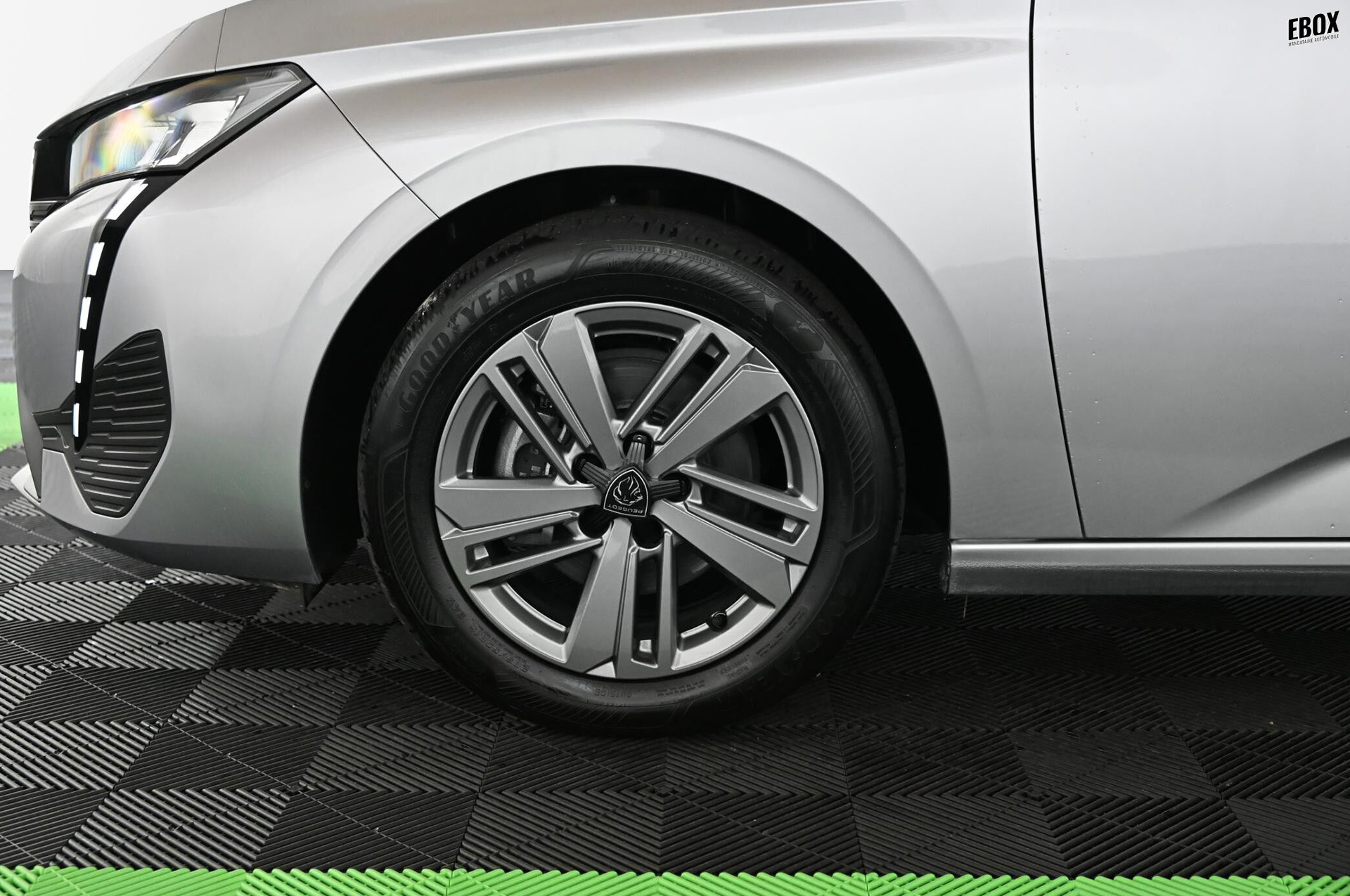 18709_p35 - PEUGEOT - 308 - 2024 - photo 9