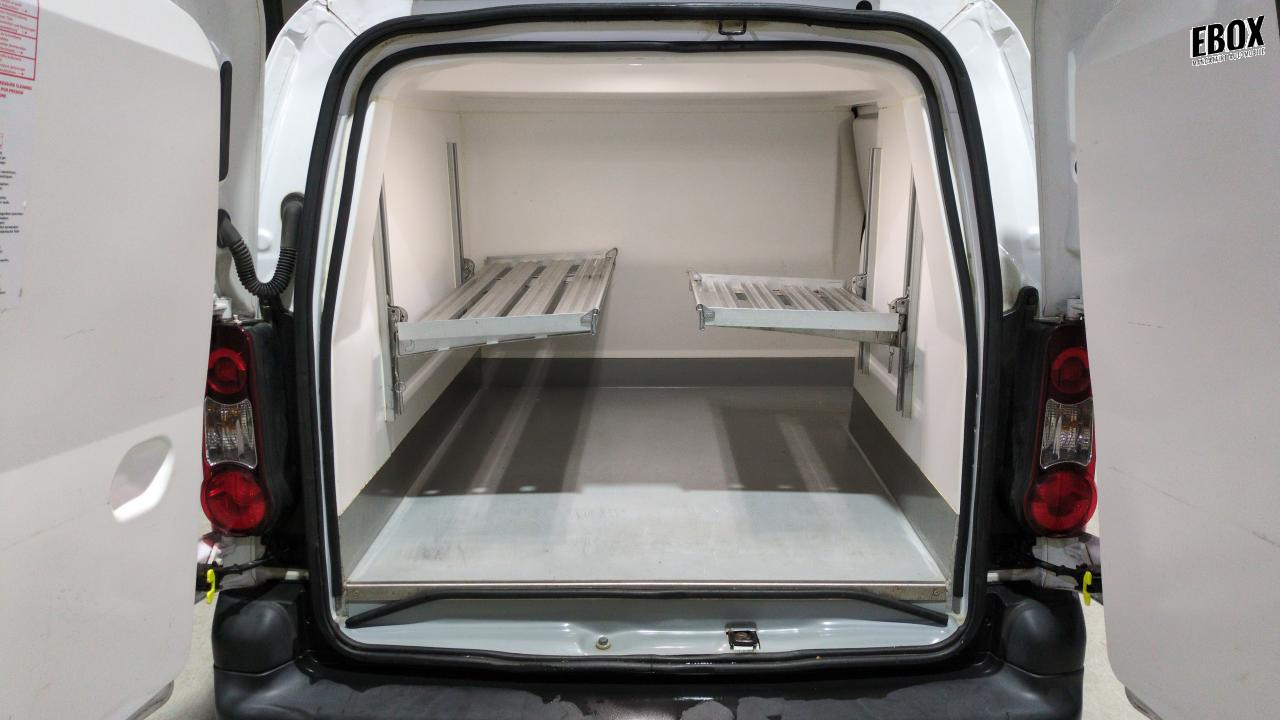 46639_p28 - CITROEN - BERLINGO - 2017 - photo 5