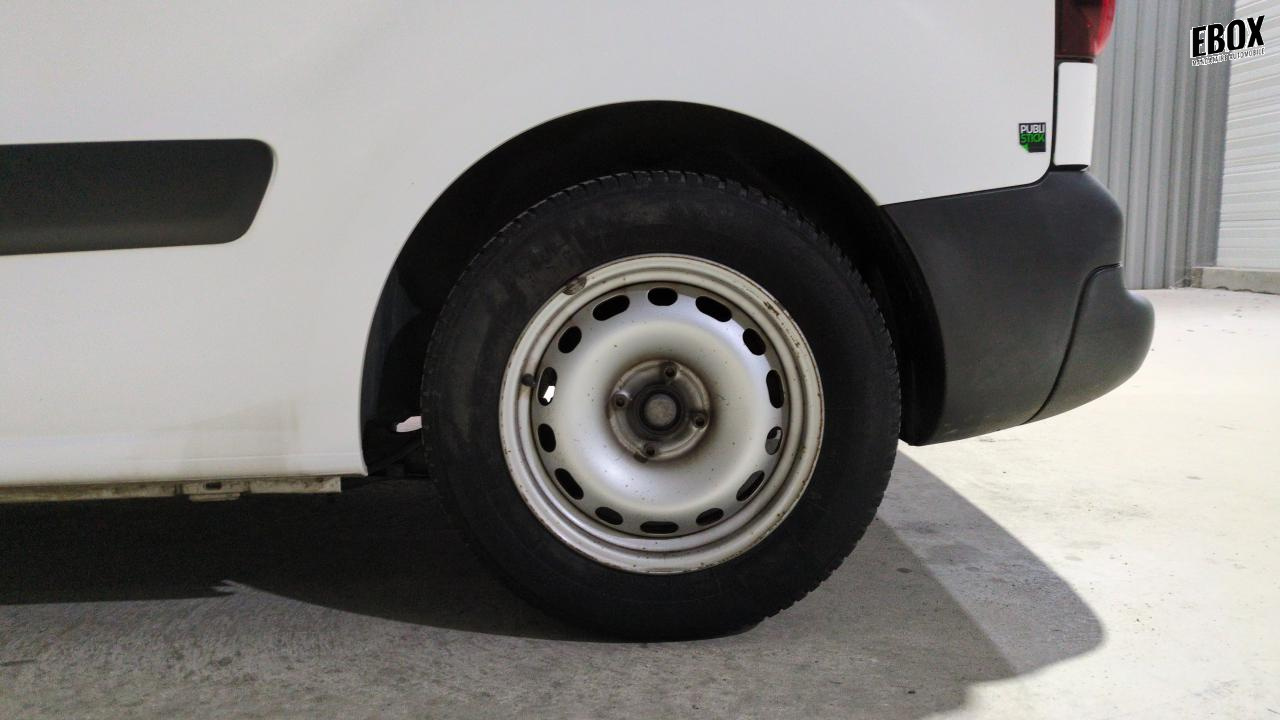 46639_p28 - CITROEN - BERLINGO - 2017 - photo 7