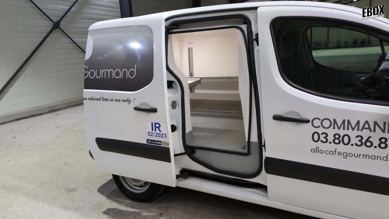 46639_p28 - CITROEN - BERLINGO - 2017 - photo 8