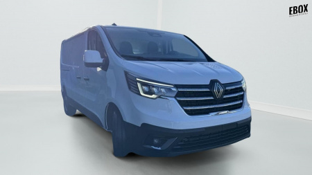364973_p2 - RENAULT - TRAFIC - 2025