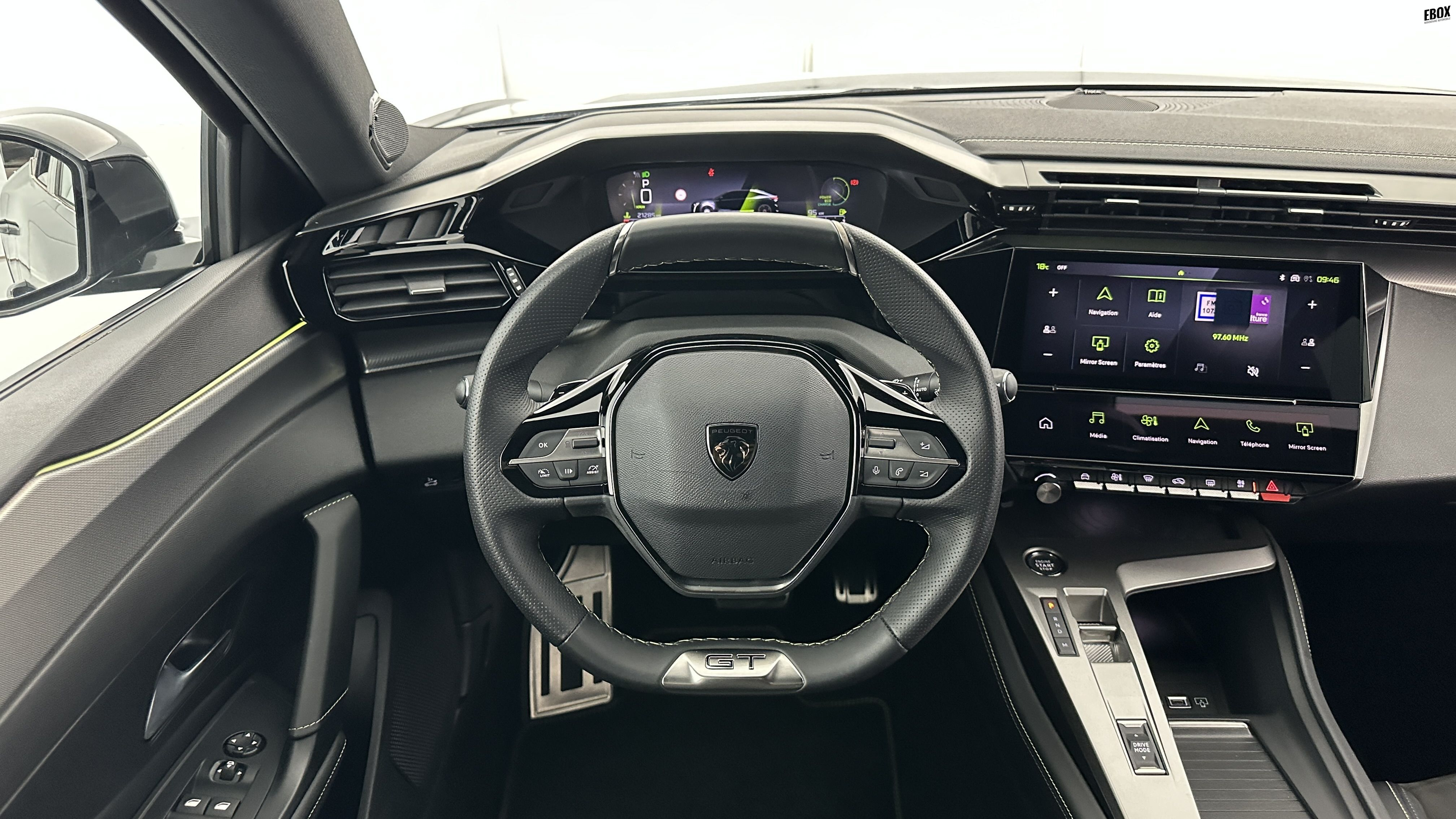 GLI00008455_p53 - PEUGEOT - 408 - 2024 - photo 12