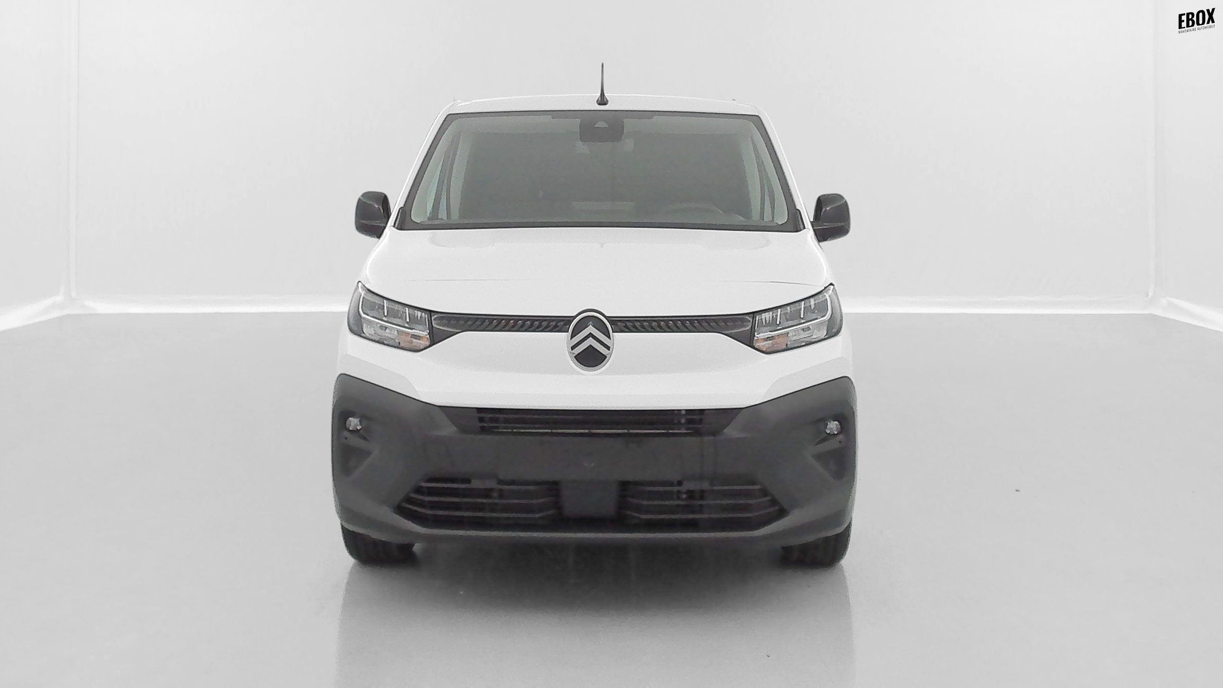 GLI00006601_p53 - CITROEN - BERLINGO - 2025 - photo 2