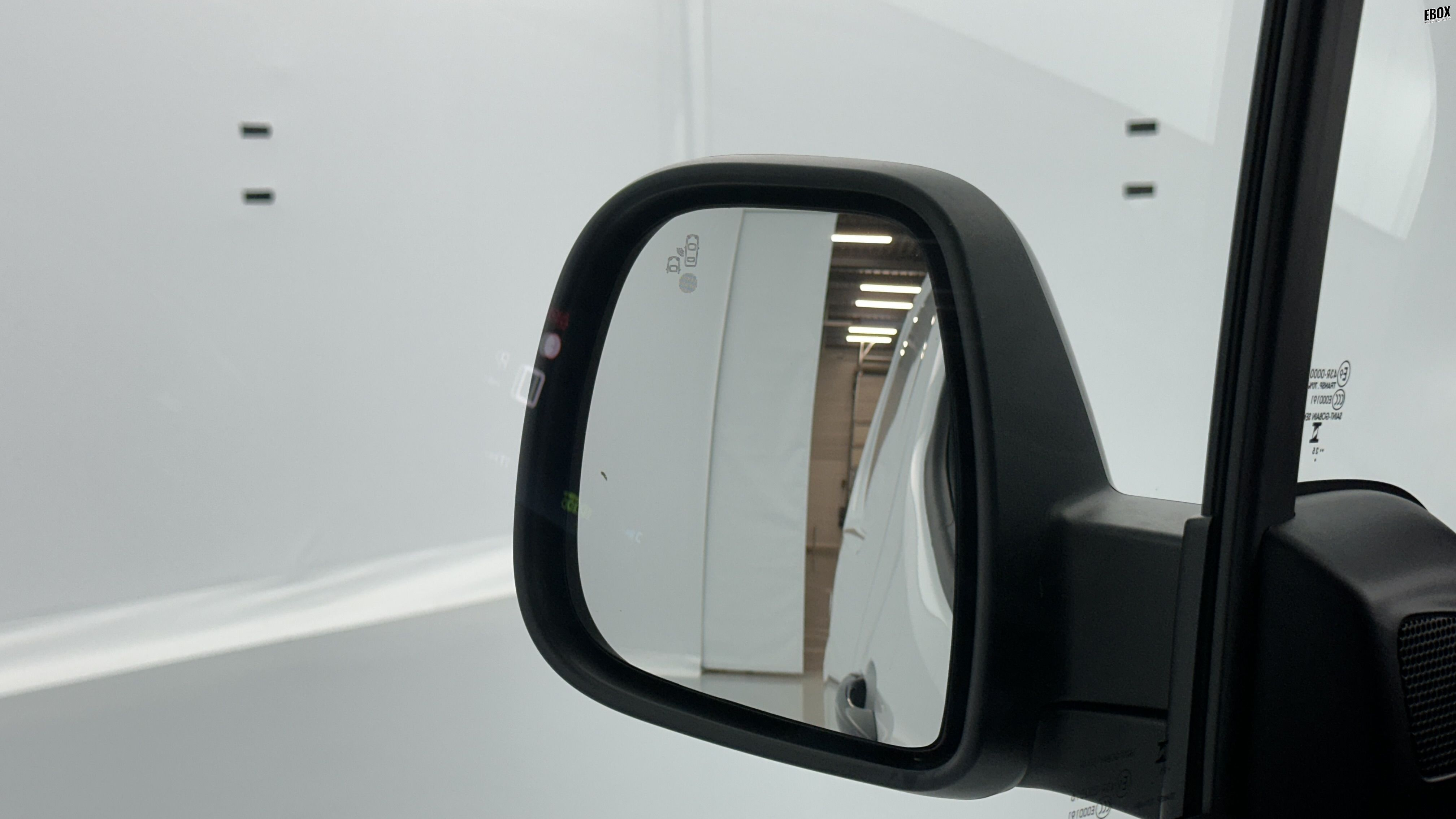 GLI00006601_p53 - CITROEN - BERLINGO - 2025 - photo 18