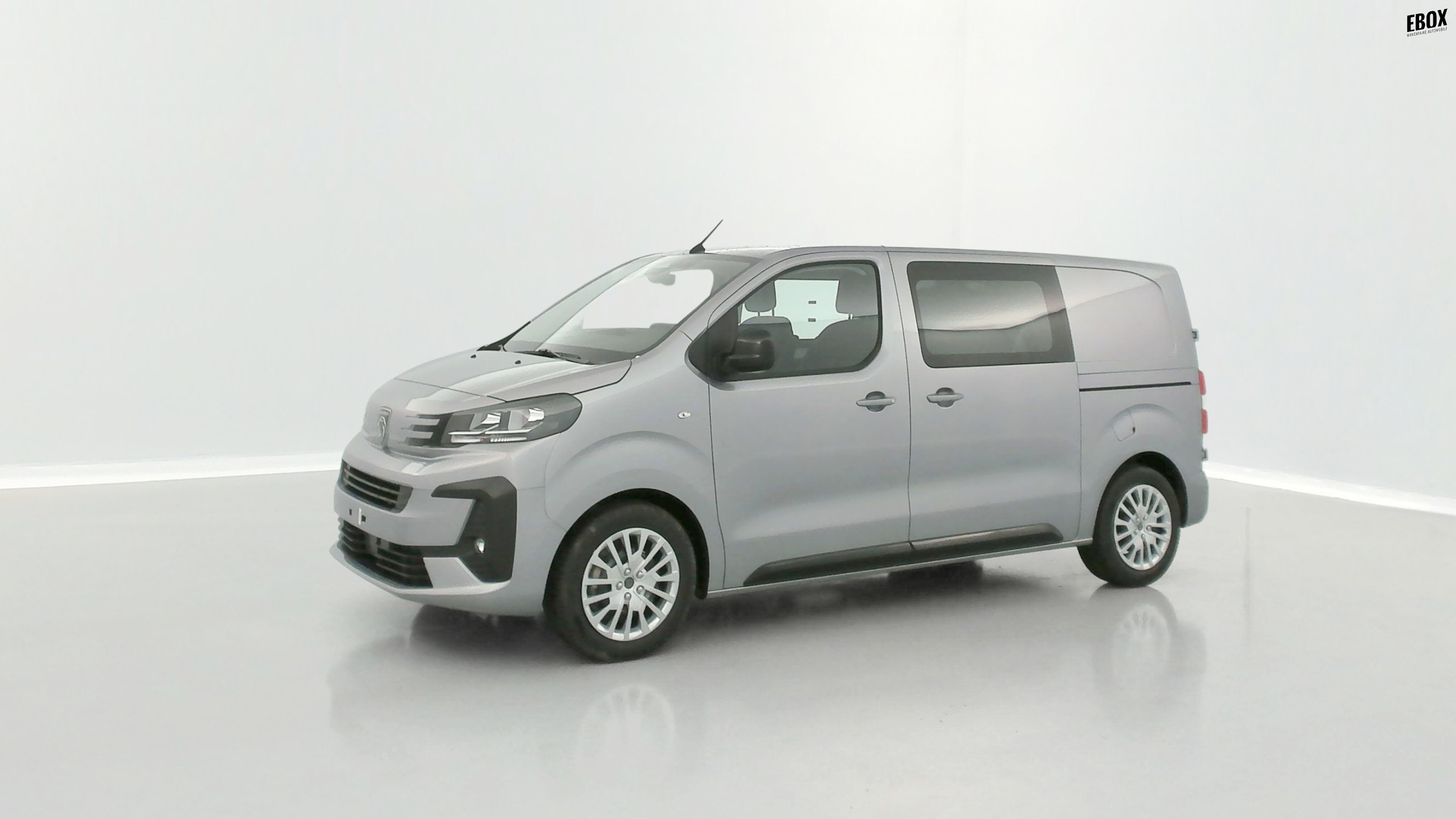 GLI00010596_p53 - PEUGEOT - EXPERT CA - 2025 - photo 19