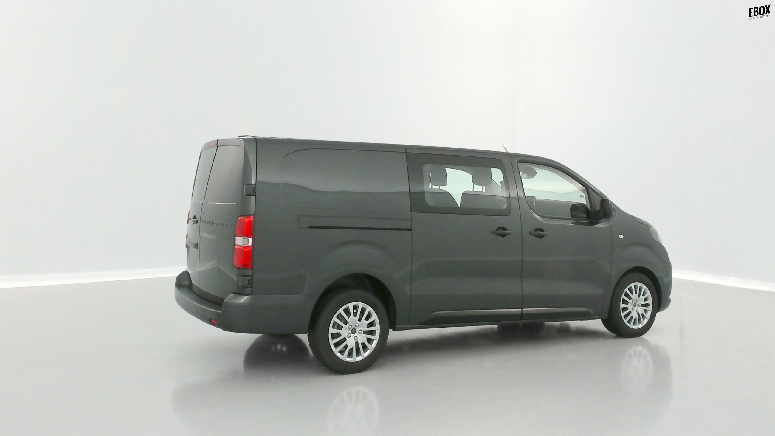 GLI00010614_p53 - PEUGEOT - EXPERT CA - 2025 - photo 22