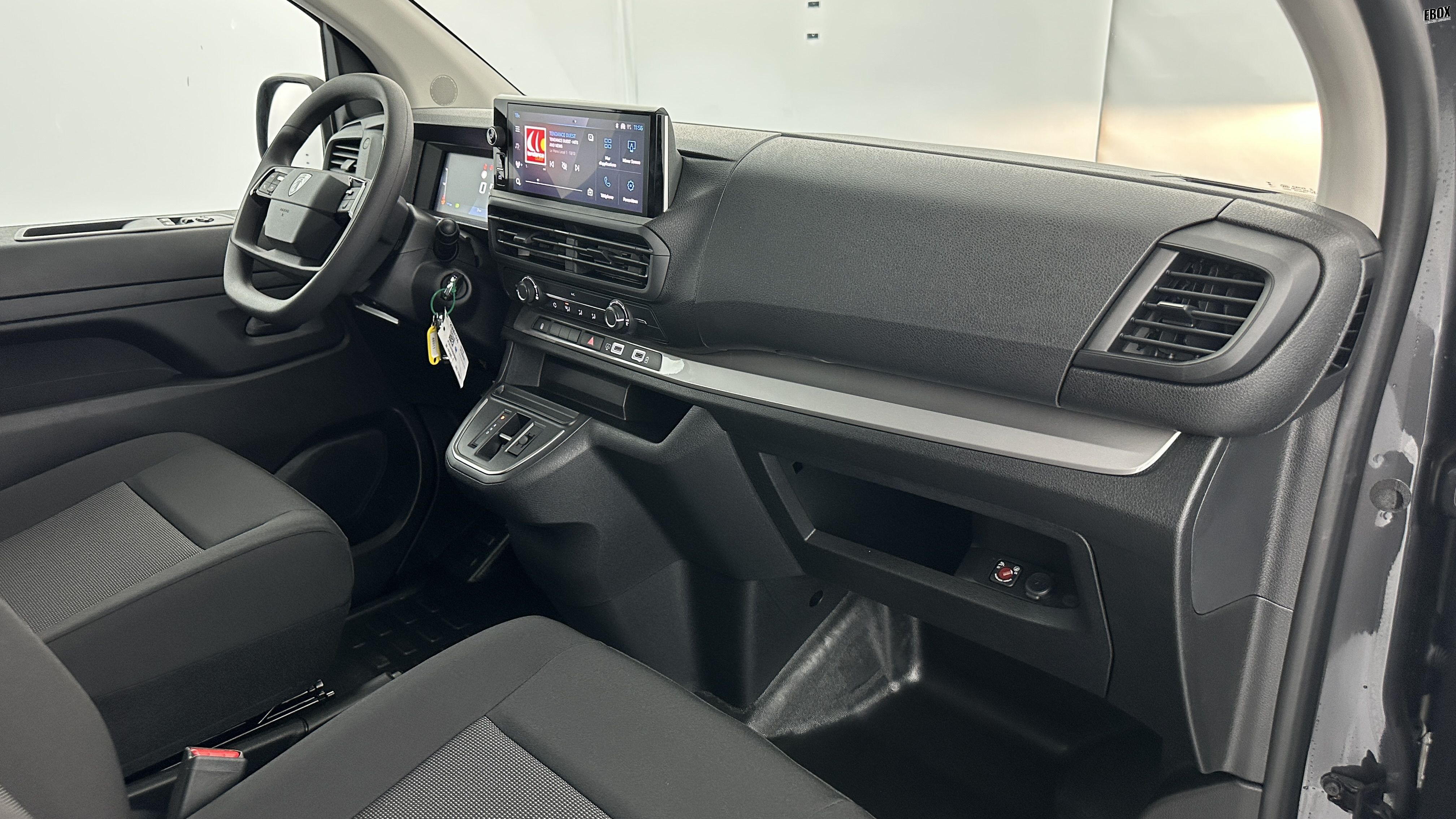 GLI00010611_p53 - PEUGEOT - EXPERT CA - 2025 - photo 7