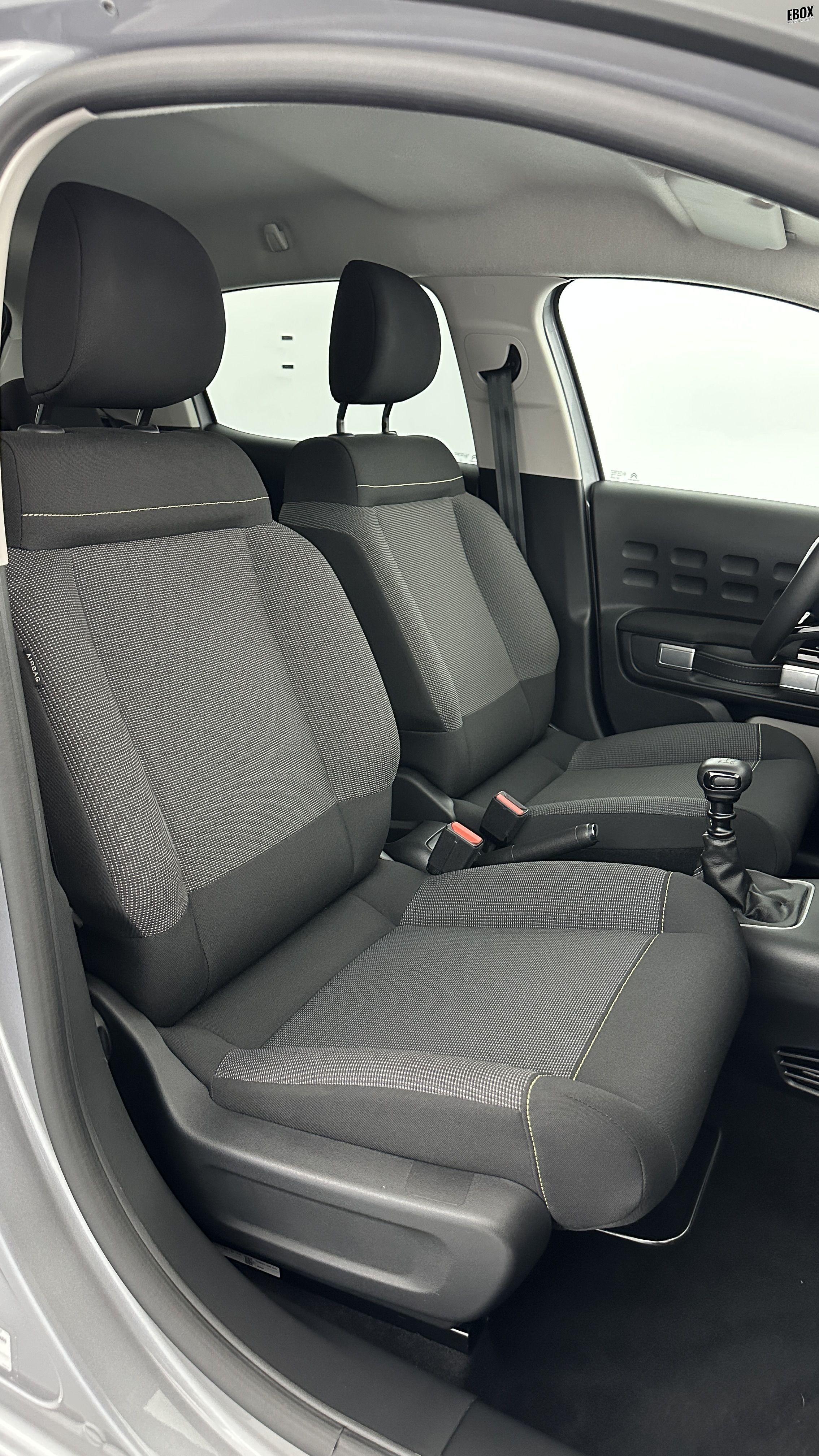 GLI00009848_p53 - CITROEN - C3 - 2024 - photo 16