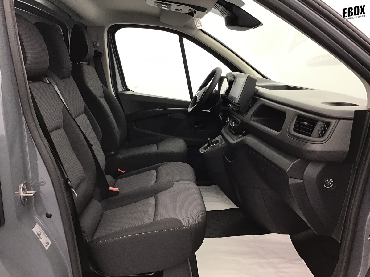 N200345_p3 - RENAULT - TRAFIC - 2025 - photo 6