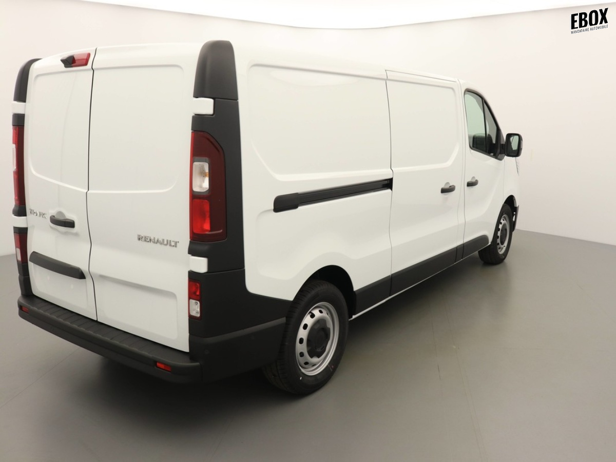 N200347_p3 - RENAULT - TRAFIC - 2025 - photo 2