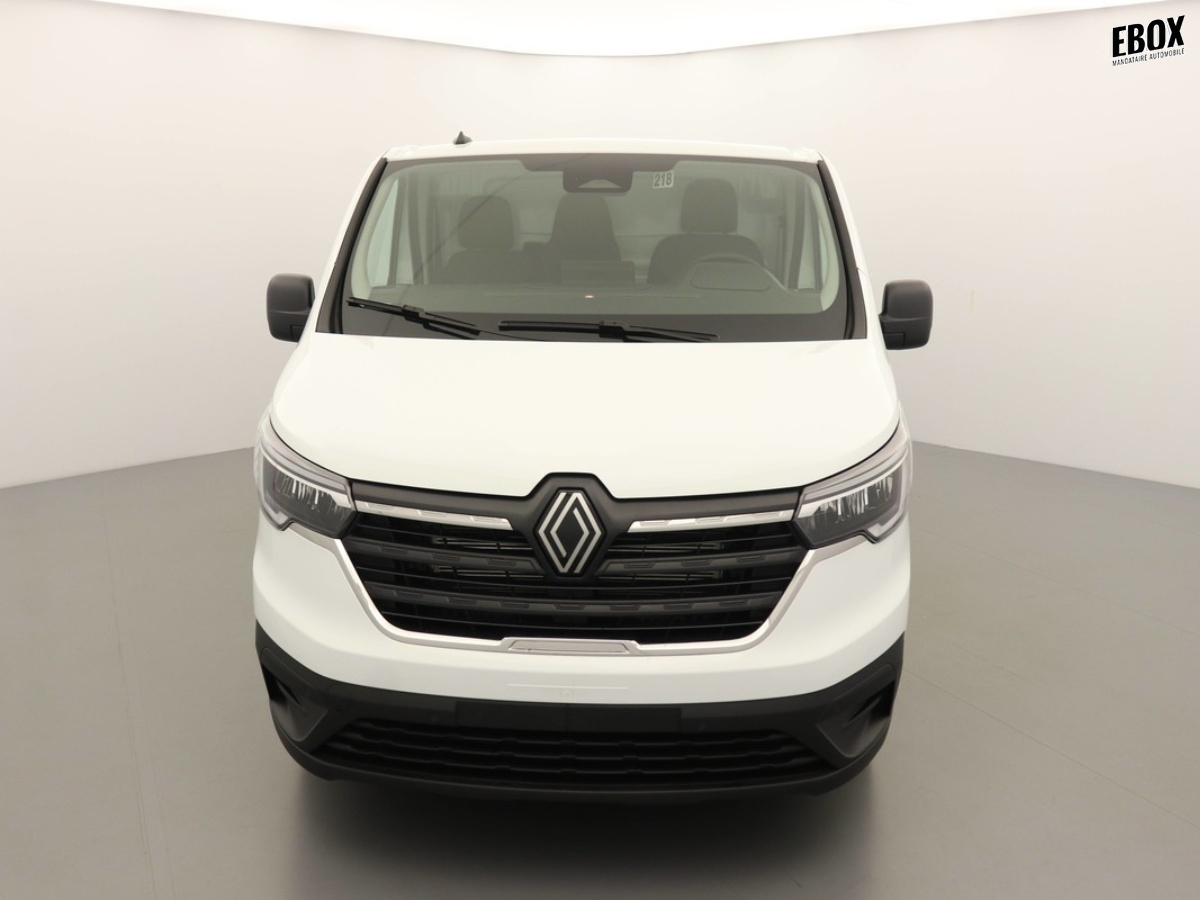N200347_p3 - RENAULT - TRAFIC - 2025 - photo 3