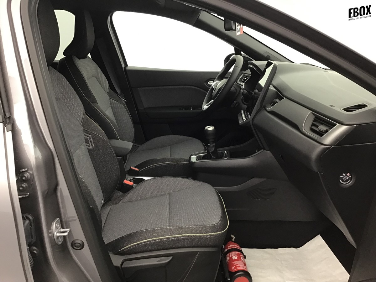 N200372_p3 - RENAULT - CAPTUR - 2025 - photo 6