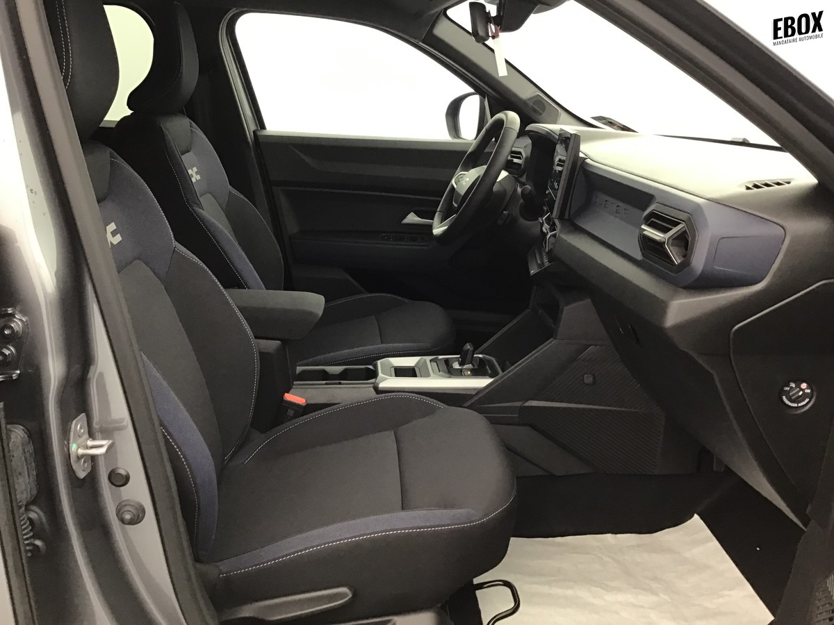 N201477_p3 - DACIA - DUSTER - 2025 - photo 6
