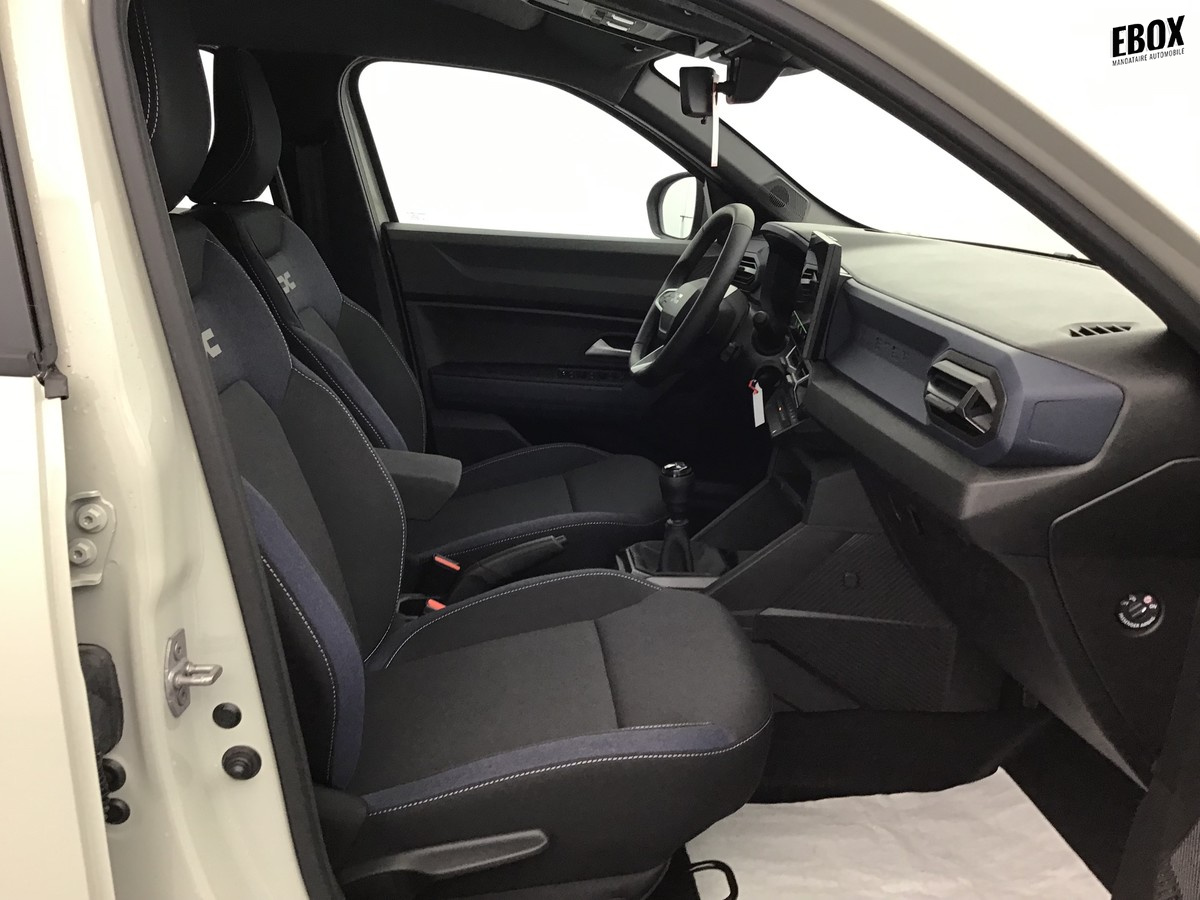 N201485_p3 - DACIA - DUSTER - 2025 - photo 6