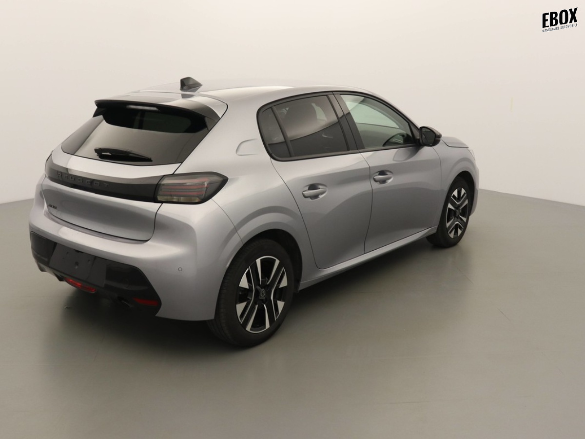 O201313_p3 - PEUGEOT - 208 - 2024 - photo 2