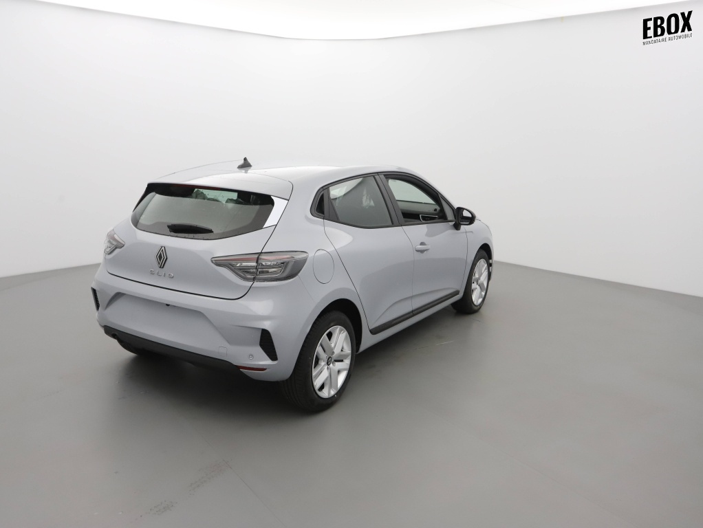 69862_p51 - RENAULT - CLIO - 2025 - photo 3