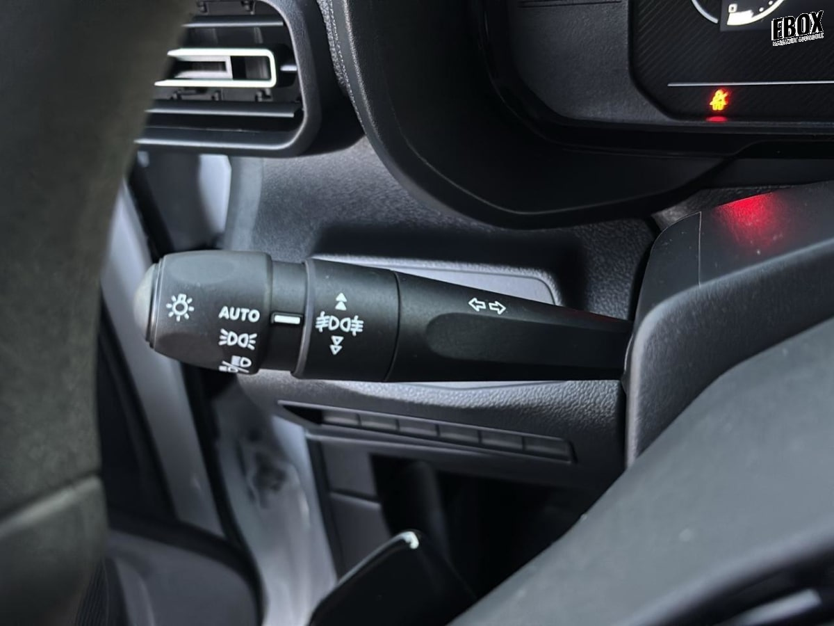 368906_p2 - CITROEN - BERLINGO - 2025 - photo 9