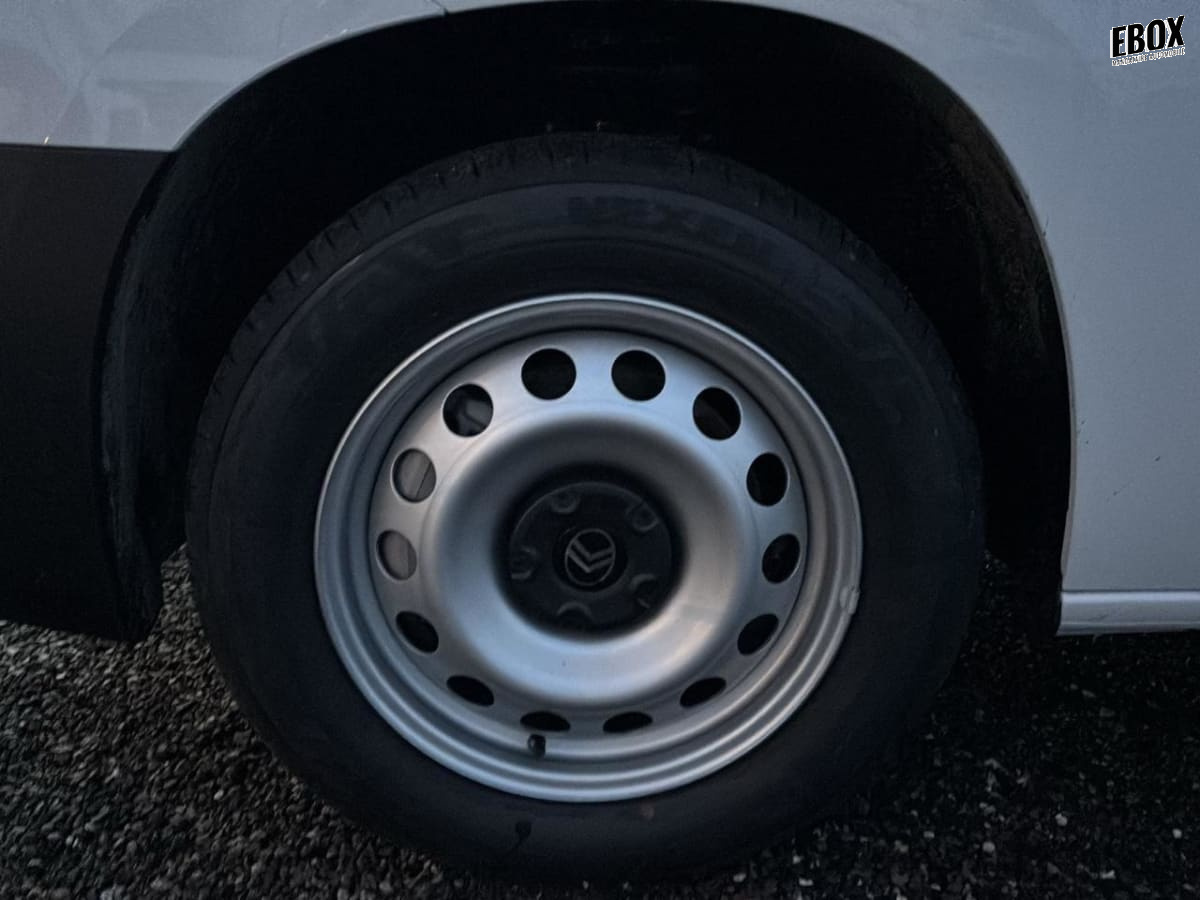 368905_p2 - CITROEN - BERLINGO - 2025 - photo 8