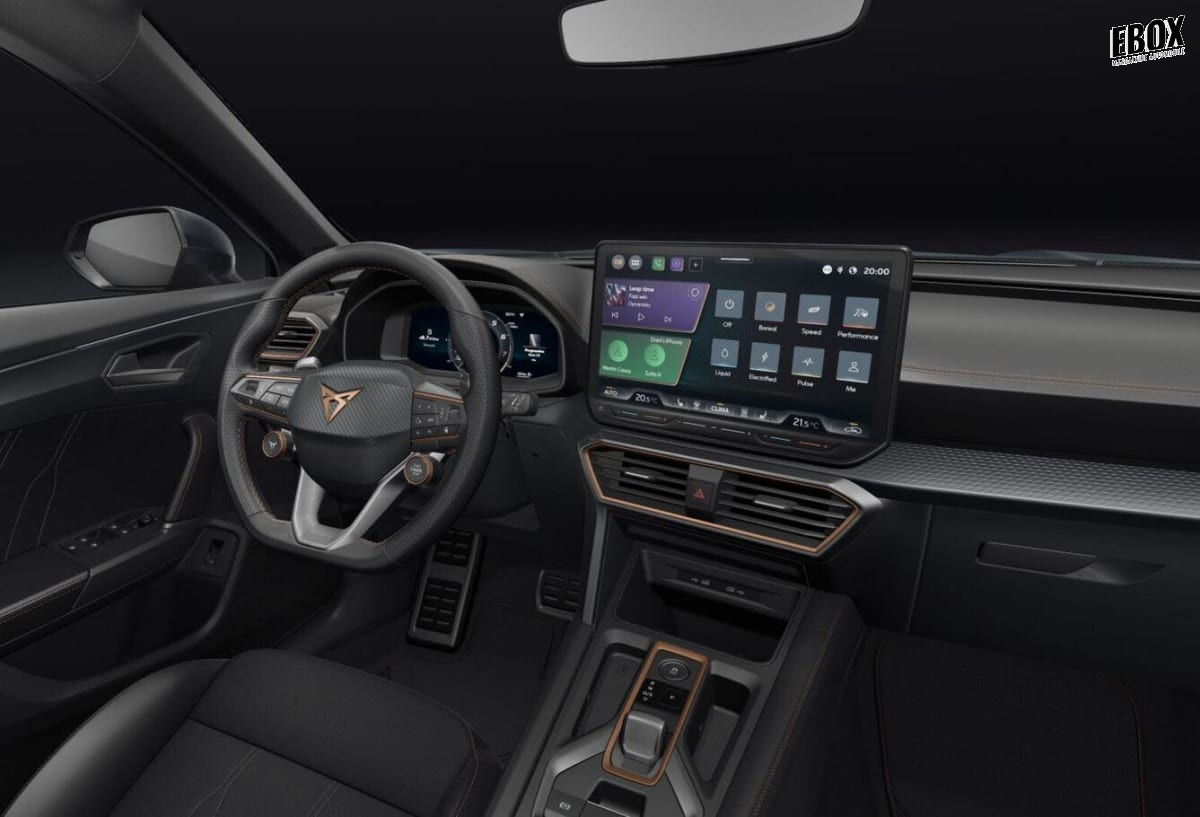 367277_p2 - CUPRA - FORMENTOR - 2025 - photo 4