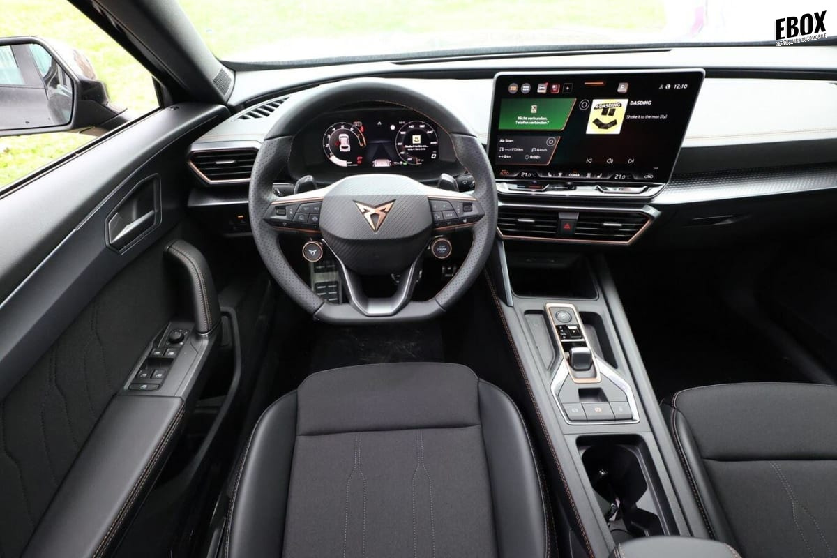 367274_p2 - CUPRA - FORMENTOR - 2025 - photo 5