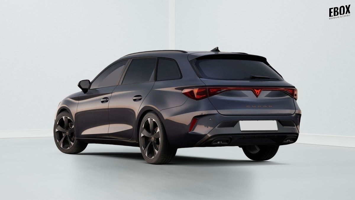 367709_p2 - CUPRA - LEON - 2025 - photo 3
