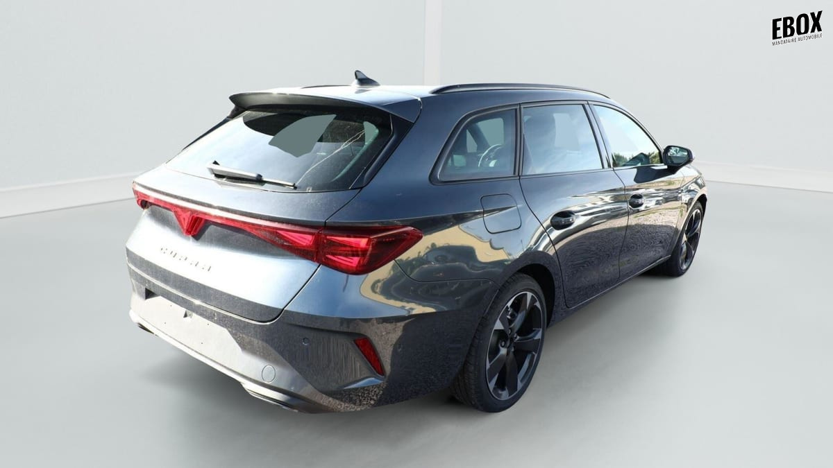 367498_p2 - CUPRA - LEON - 2025 - photo 3