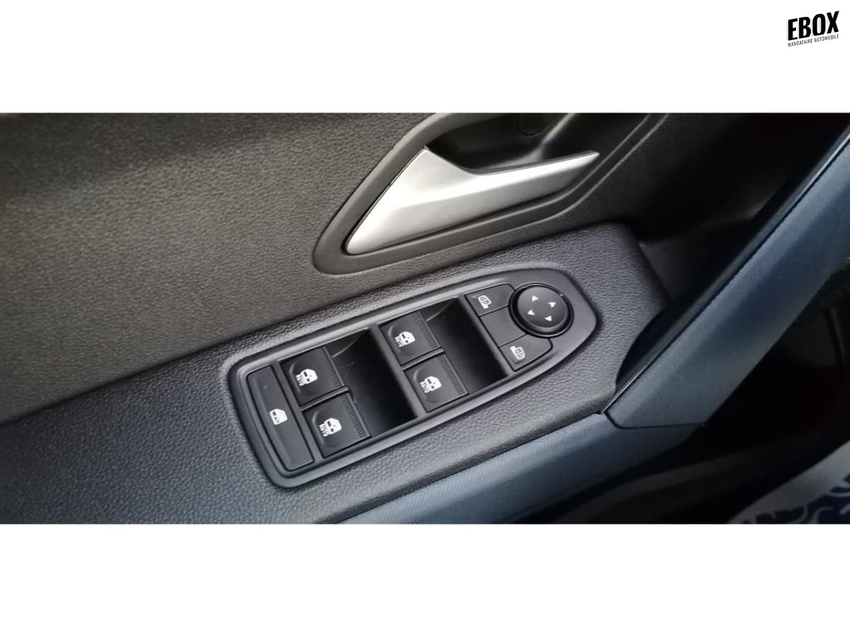 367862_p2 - DACIA - DUSTER - 2025 - photo 10