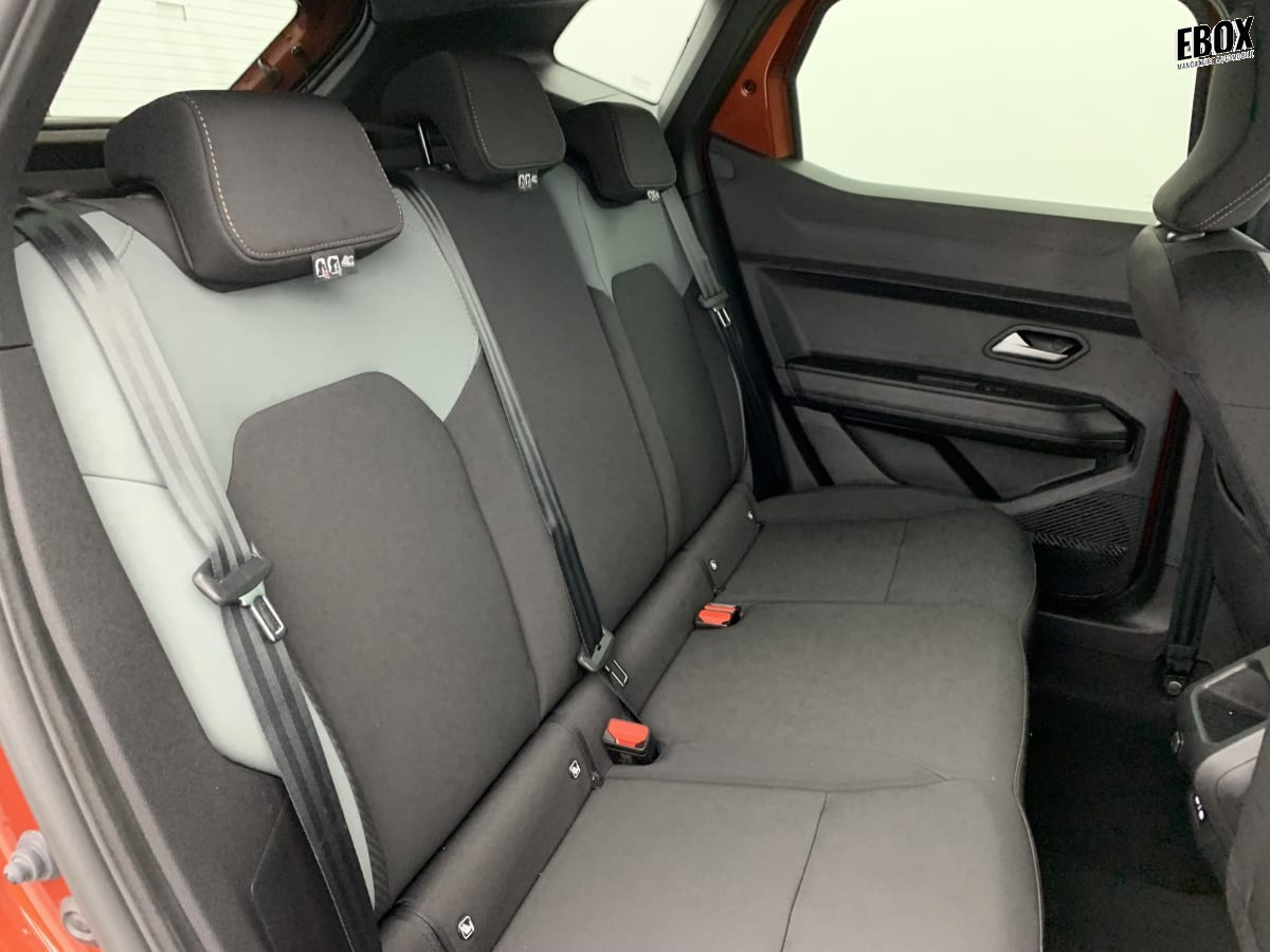 367784_p2 - DACIA - DUSTER - 2025 - photo 10