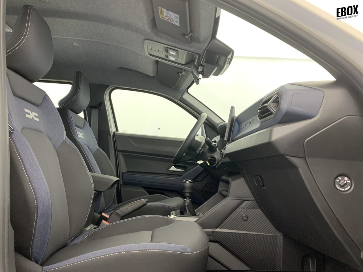 340537_p2 - DACIA - DUSTER - 2025 - photo 9