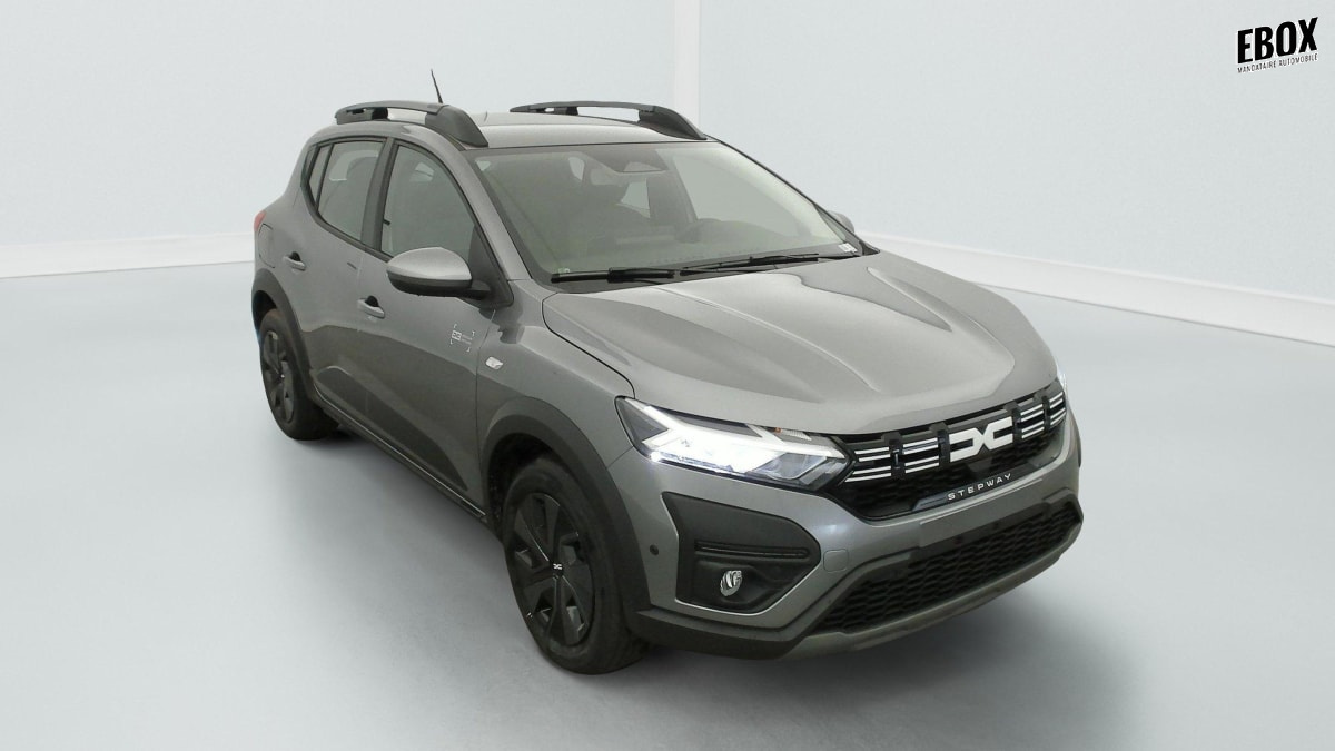 368249_p2 - DACIA - SANDERO - 2025 - photo 1