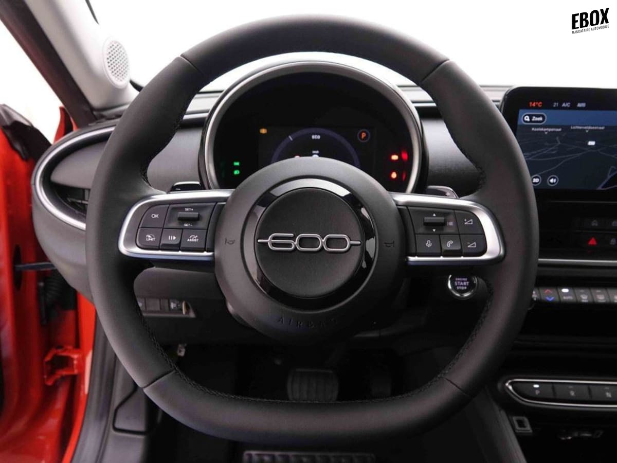 366609_p2 - FIAT - 600 - 2025 - photo 8