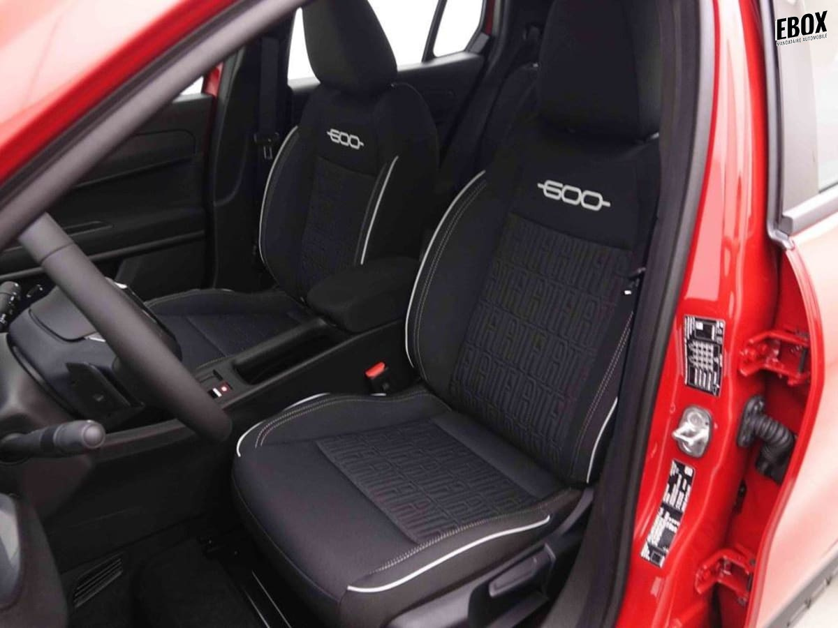 366632_p2 - FIAT - 600 - 2025 - photo 6