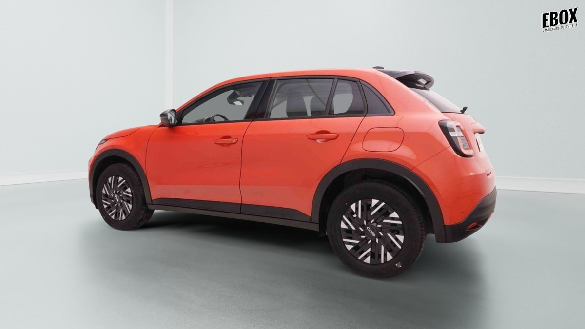 366609_p2 - FIAT - 600 - 2025 - photo 2