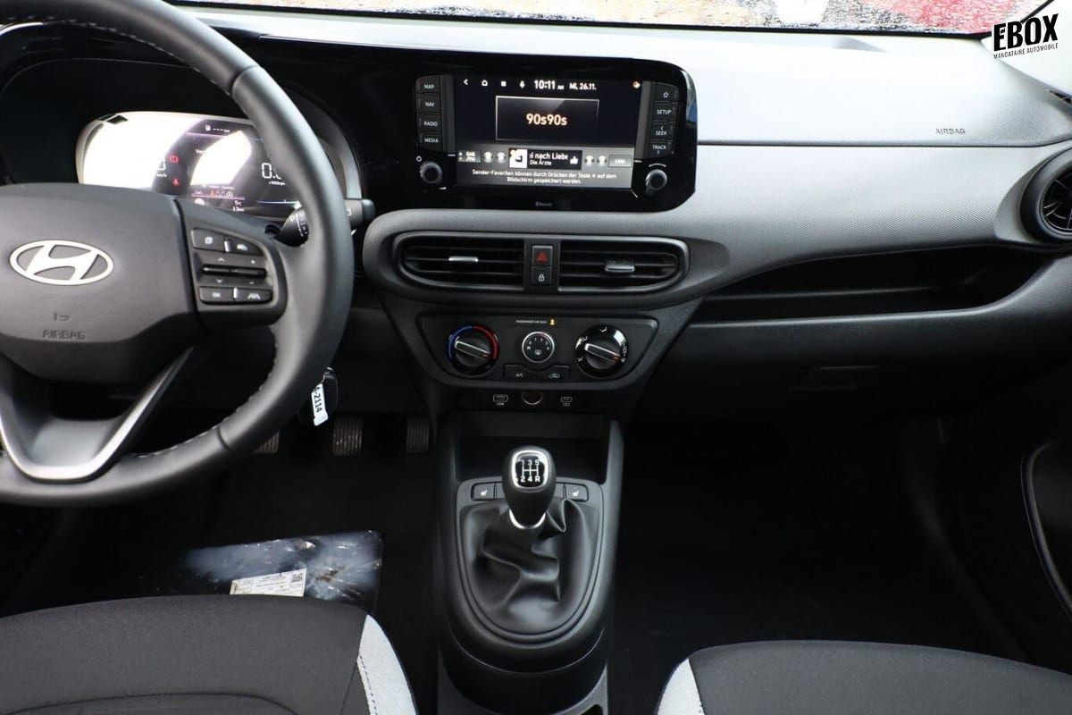 368586_p2 - HYUNDAI - I 10 - 2025 - photo 8