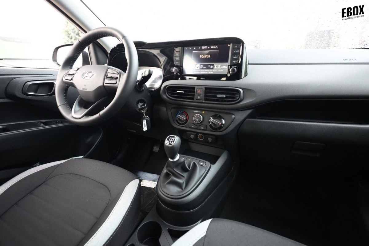 368586_p2 - HYUNDAI - I 10 - 2025 - photo 9