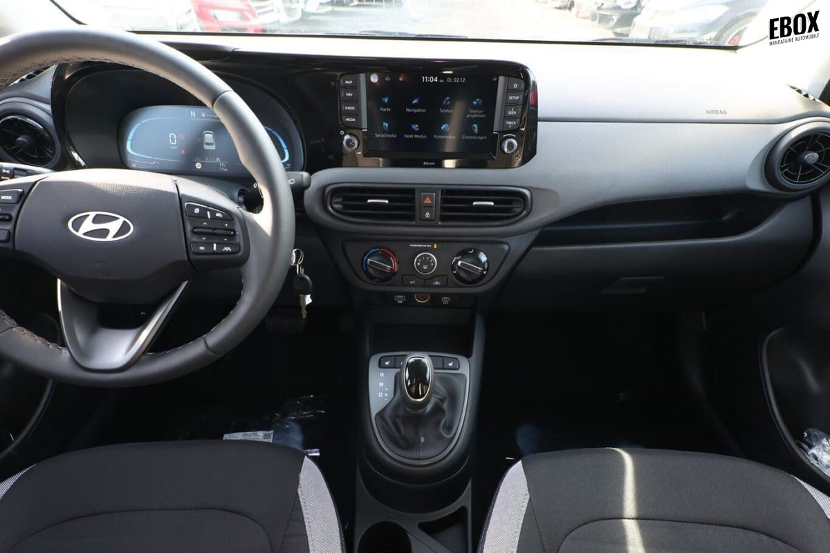 368589_p2 - HYUNDAI - I 10 - 2025 - photo 8