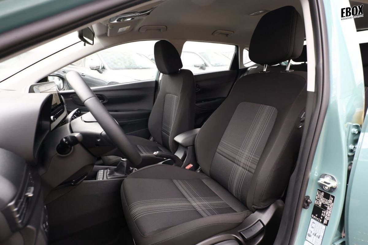 358494_p2 - HYUNDAI - I 20 - 2025 - photo 6