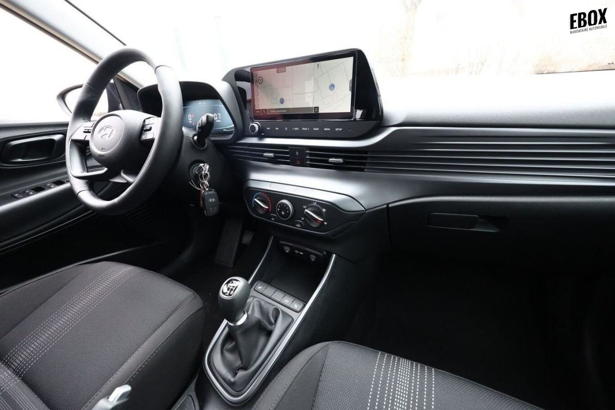 358494_p2 - HYUNDAI - I 20 - 2025 - photo 9