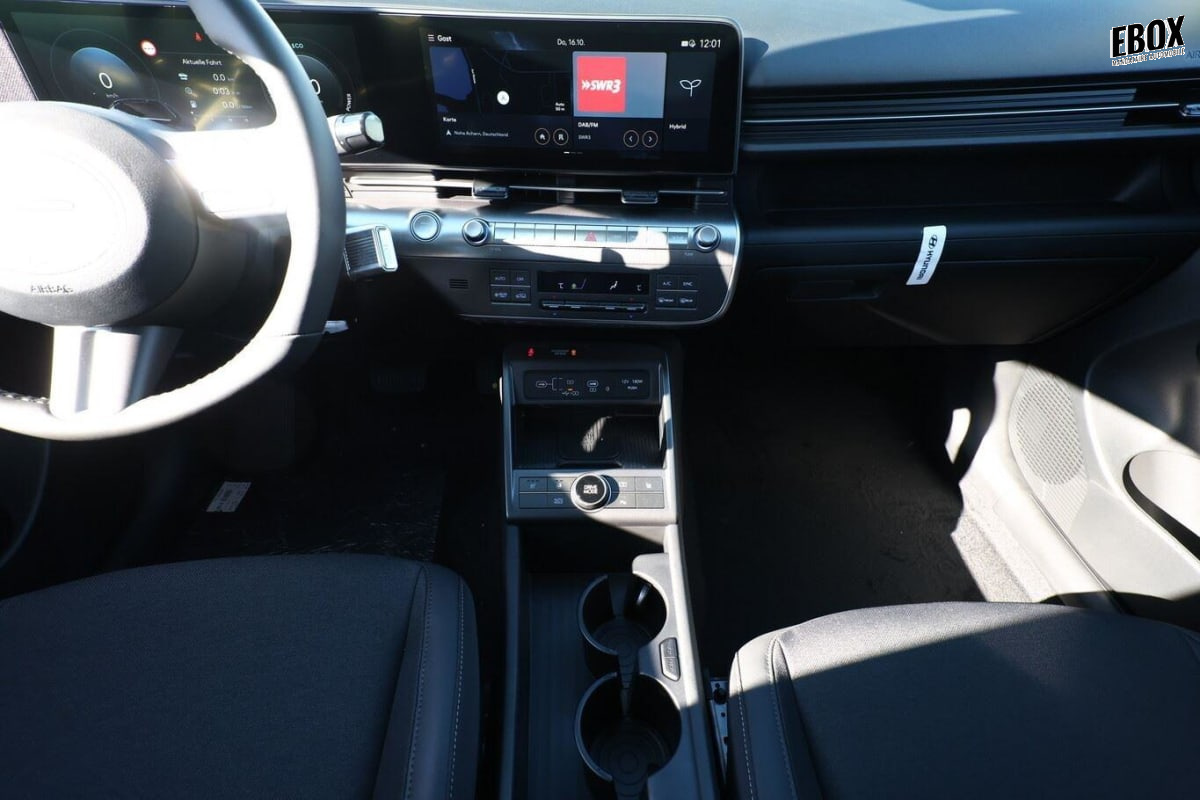 367506_p2 - HYUNDAI - KONA - 2025 - photo 8